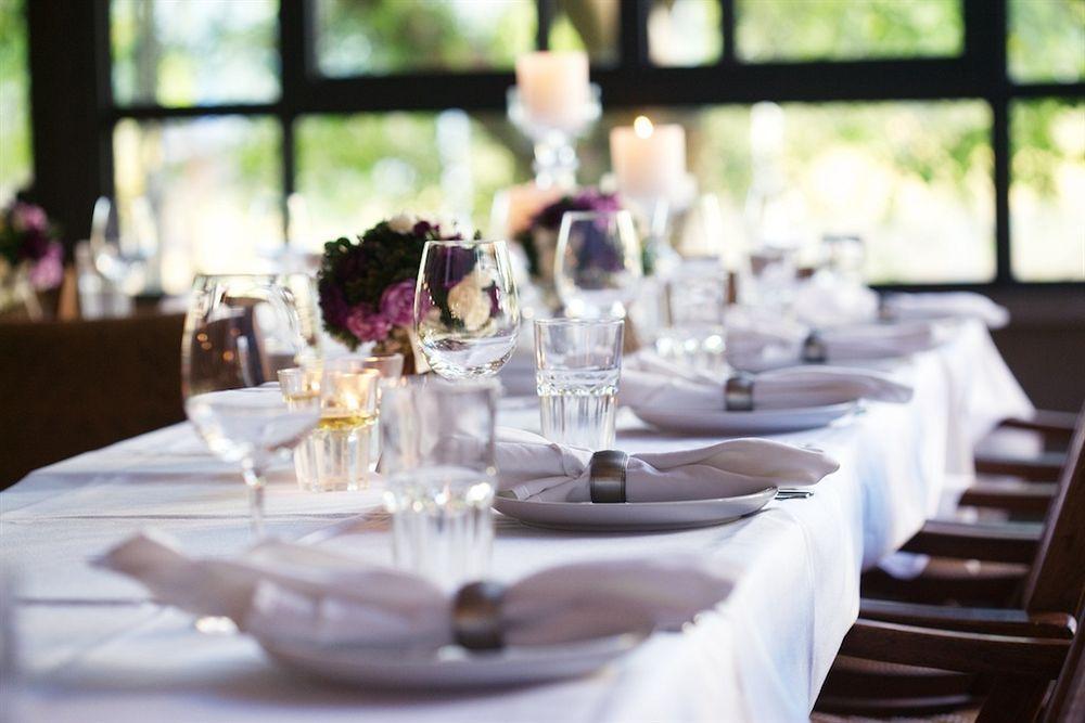 Avia Hotel & Resort Yehud-Monosson Buitenkant foto
